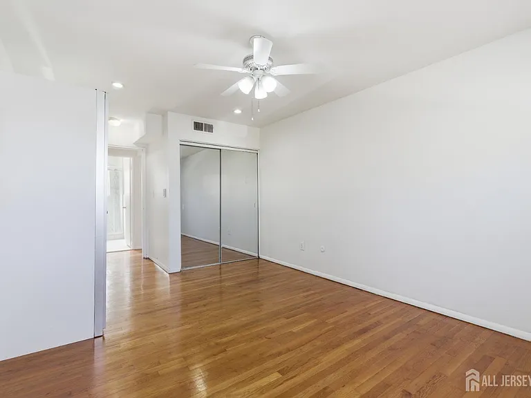161 Evergreen Rd #2A — Photo 12