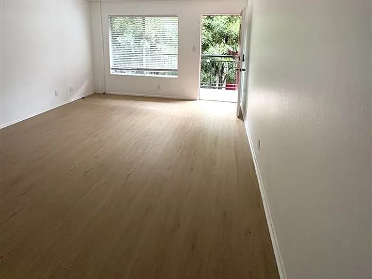 800 Linden Ave in Long Beach — Photo 22