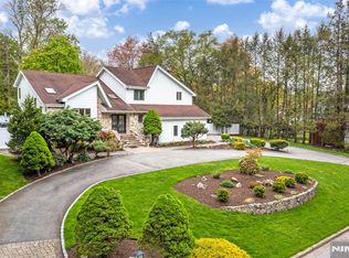 15 Clinton St, Norwood, NJ 07648