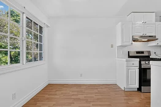 2 bed, $3,395 — Photo 4
