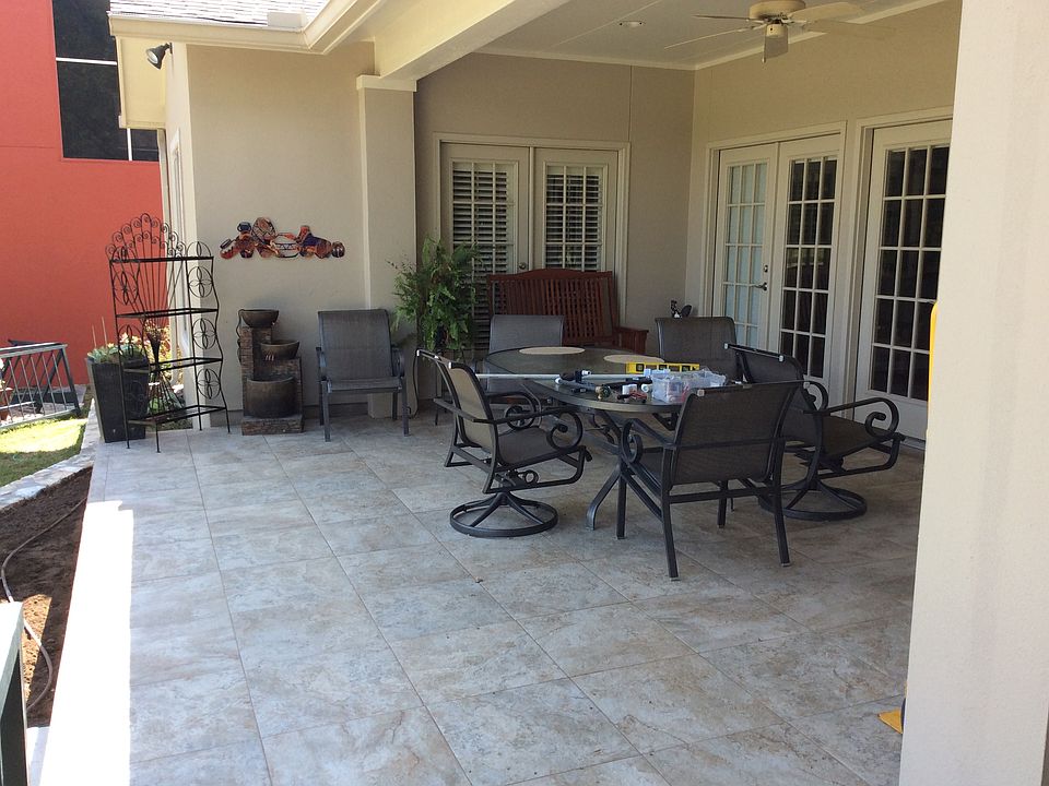 1st image of 534 Sand Bend Dr