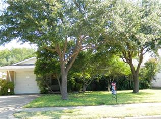 2326 Lagoon Dr, Mesquite, TX 75150