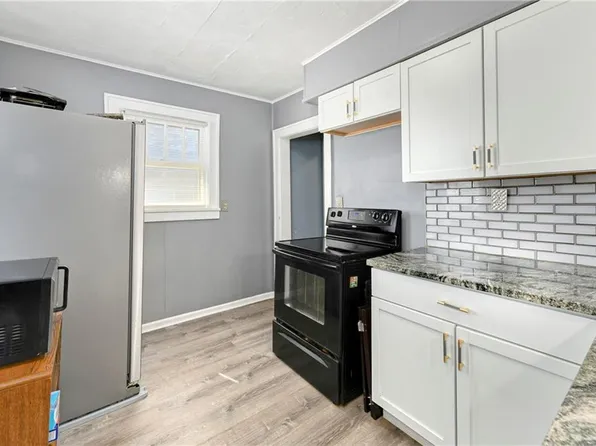 5643 Olive St, Kansas City, MO 64130