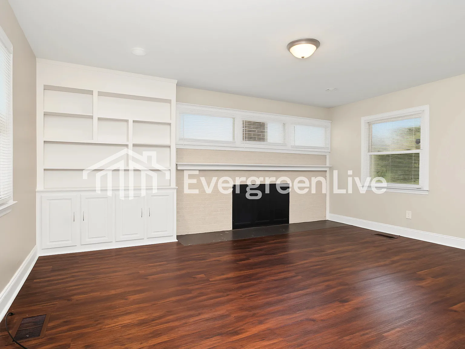 3 bed, 2.0 bath, 1200 sqft, $1,445 — Photo 4