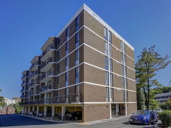 1401 N Rhodes St APT 601