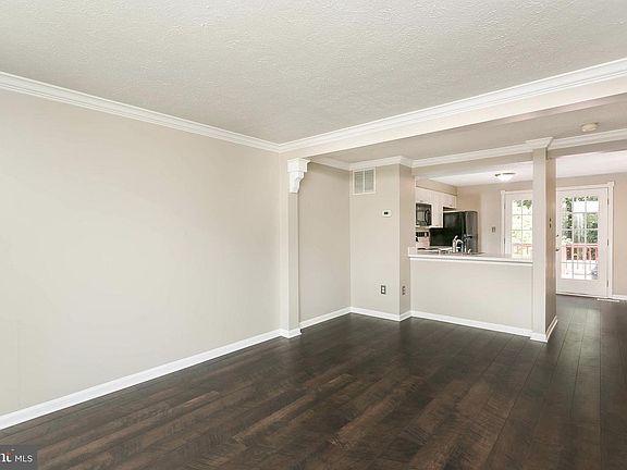 5th image of 1427 Tarragon Ct