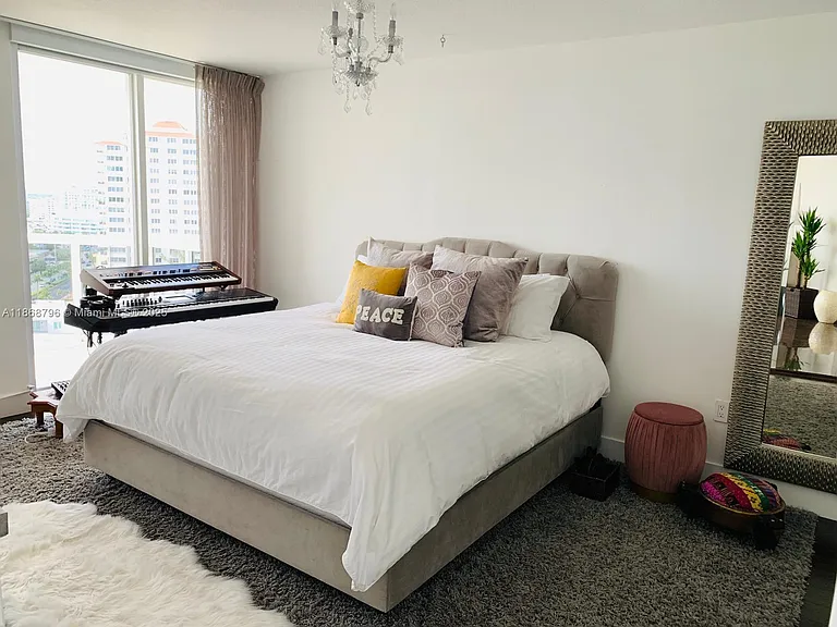 6301 Collins Ave #1606 — Photo 7