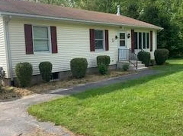 927 Elk Mills Rd, Elkton, MD 21921