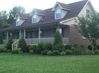 1295 Bakerville Rd, Waverly, TN 37185