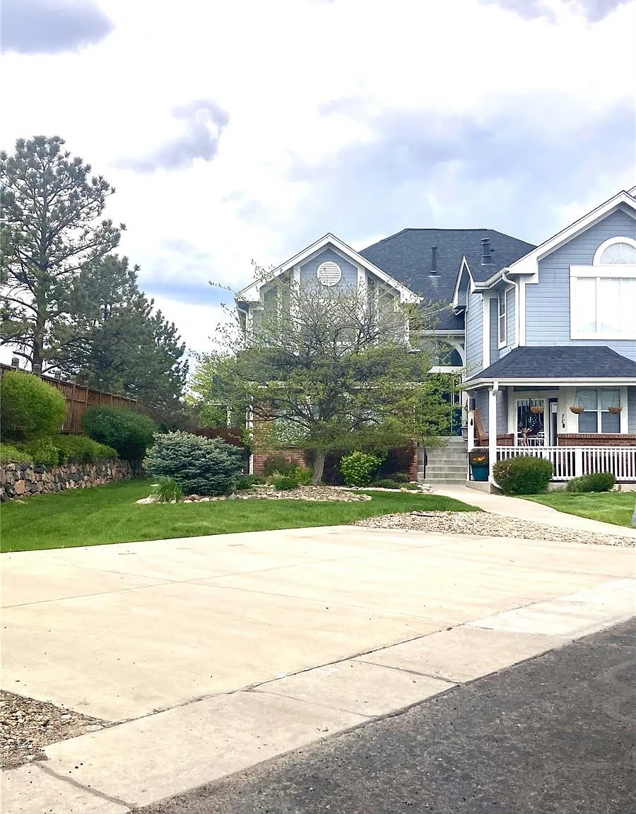 2 bed, 1600 sqft, $3,100 — Photo 3