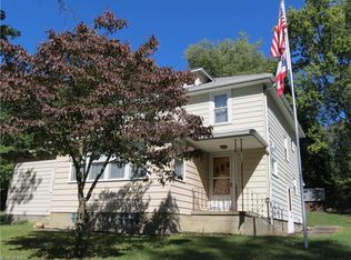 864 Mill Rd, Ravenna, OH 44266