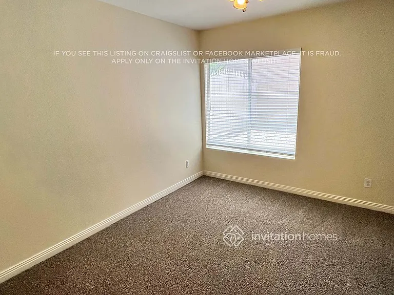 280 Plaza Carmelina Ct — Photo 12