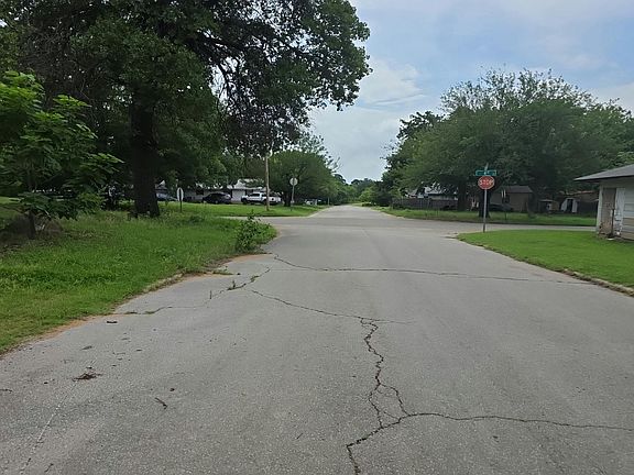 4th image of 94 Stanolind St