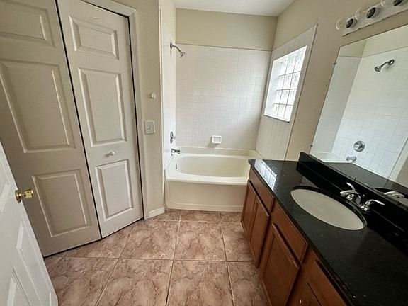 3rd image of 2243 Santa Lucia St