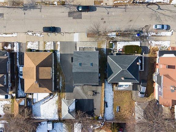 2nd image of 37 Tyndall Ave