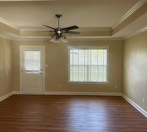 3rd image of 4288 Deercrest Dr