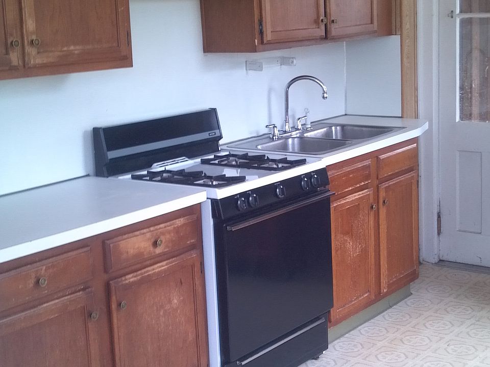 2nd image of 576 Western Ave APT 1E