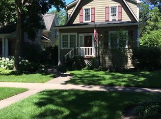 1212 Isabella St, Wilmette, IL
