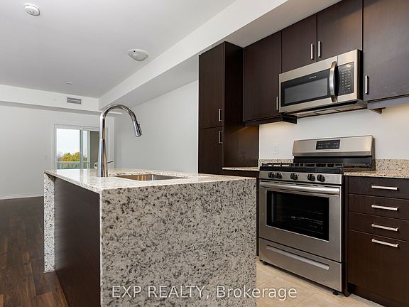 2nd image of 17 Spooner Cres #308