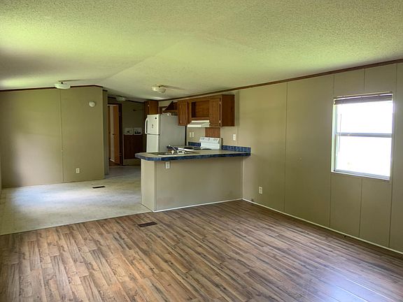 2nd image of 4158 Tiger Creek Ln