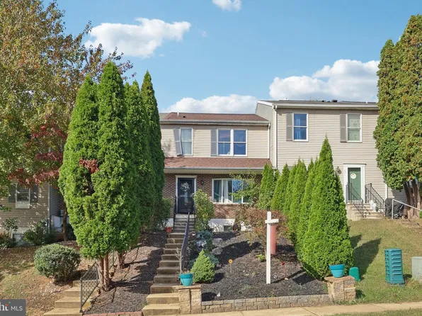 222 Poplar Dr, Reading, PA 19606