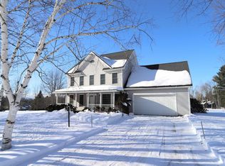 36 Tomahawk Path, Derby, VT 05829