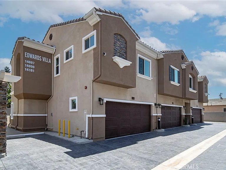 14095 Edwards — Photo 9