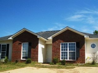 216 16th Ave S, Phenix City, AL 36869