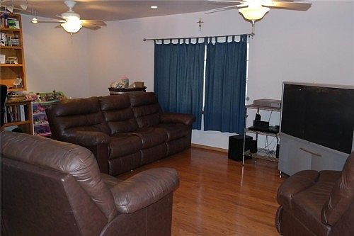 5th image of 1613 Plaza Rica Ct