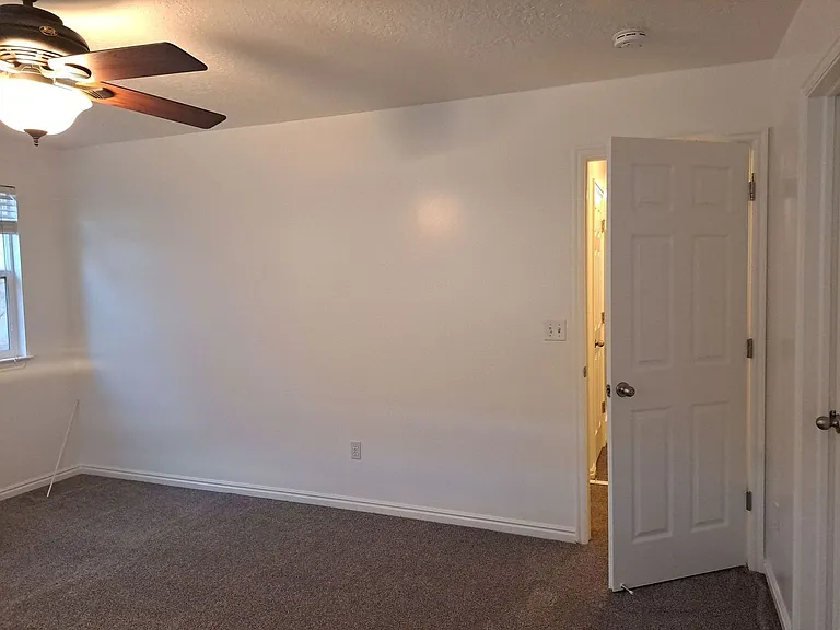 1144 S 1420 E — Photo 12