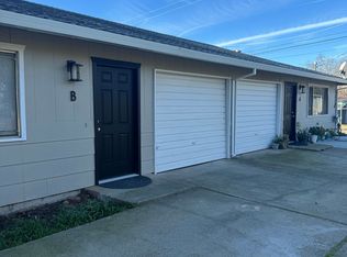 2703 Heather Ln, Redding, CA