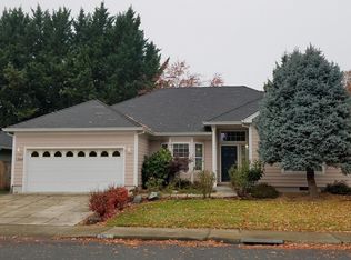 1264 Ironwood Dr, Grants Pass, OR 97526