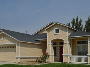 1064 Brierwood Ln, Fernley, NV 89408