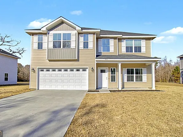 912 Meloney Dr, Hinesville, GA 31313