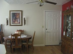 3rd image of 817 Cobblestone Pl