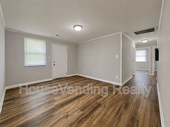 2nd image of 2221 Compton Dr