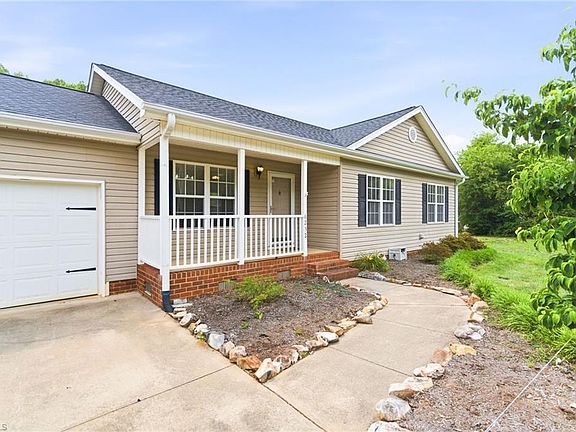 3rd image of 6232 Nat Rd