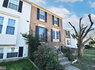 6993 Villa Del Rey Ct, Springfield, VA 22150