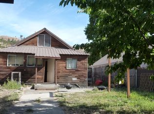 112 1st St, Klickitat, WA 98628