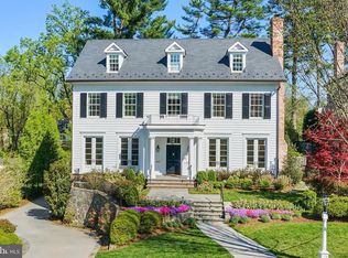 3953 52nd St NW, Washington, DC