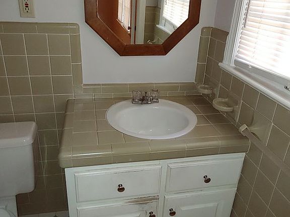 5th image of 3204 Paddlecreek Ln