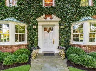 85 Sunset Pl, Lake Forest, IL 60045