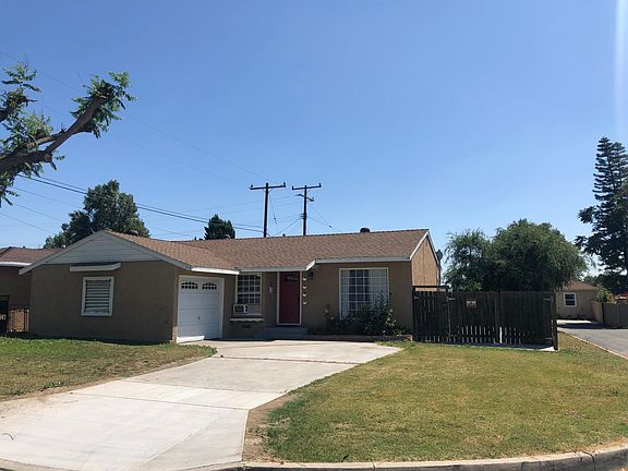 3rd image of 14104 Glengyle St