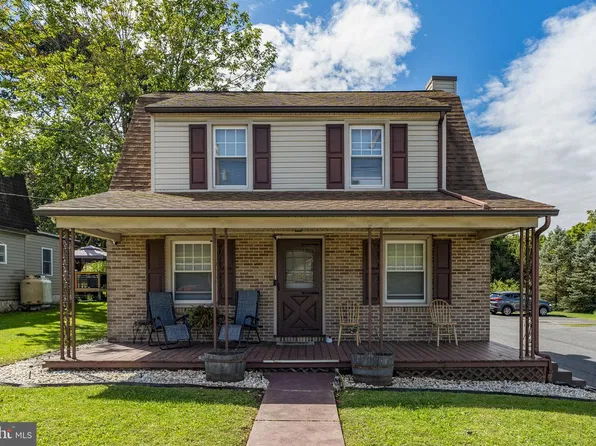 233 E Fulton St, Ephrata, PA 17522