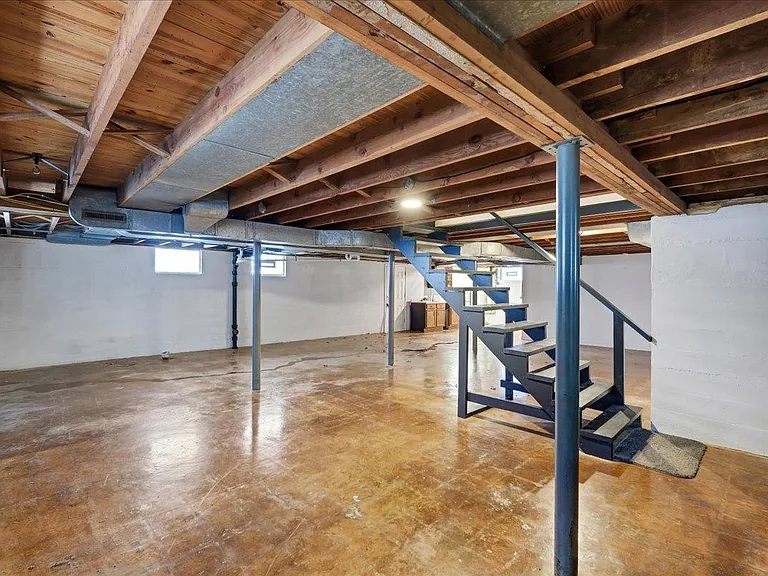 2608 Meadow Dr — Photo 27