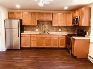 787 Walnut St APT 10, Honey Brook, PA 19344