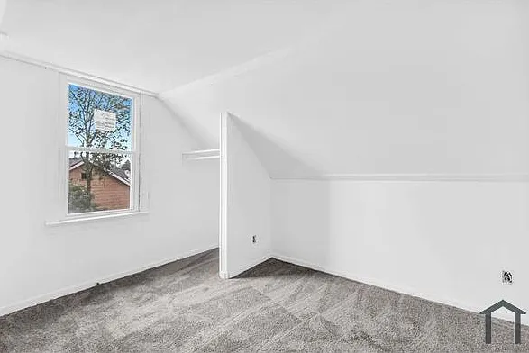 1 bed, 800 sqft, $1,100 — Photo 2