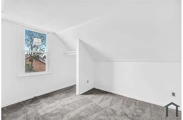Building Photo - 3583 W 105th St