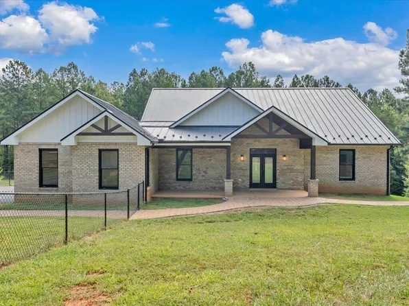 700 Pioneer Trl, Martinsville, VA 24078