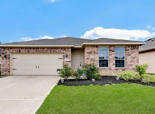 1910 Hidden Cedar Dr, Conroe, TX 77301